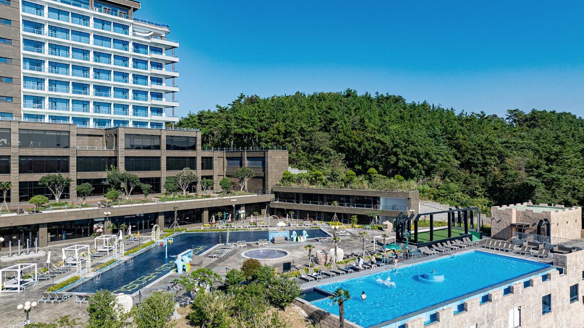 Hotel Jcs Josu Exteriér fotografie